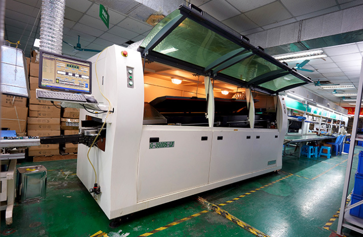 焊接，選它！香蕉视频免费在线播放波峰焊品牌省電、省錫、穩定！